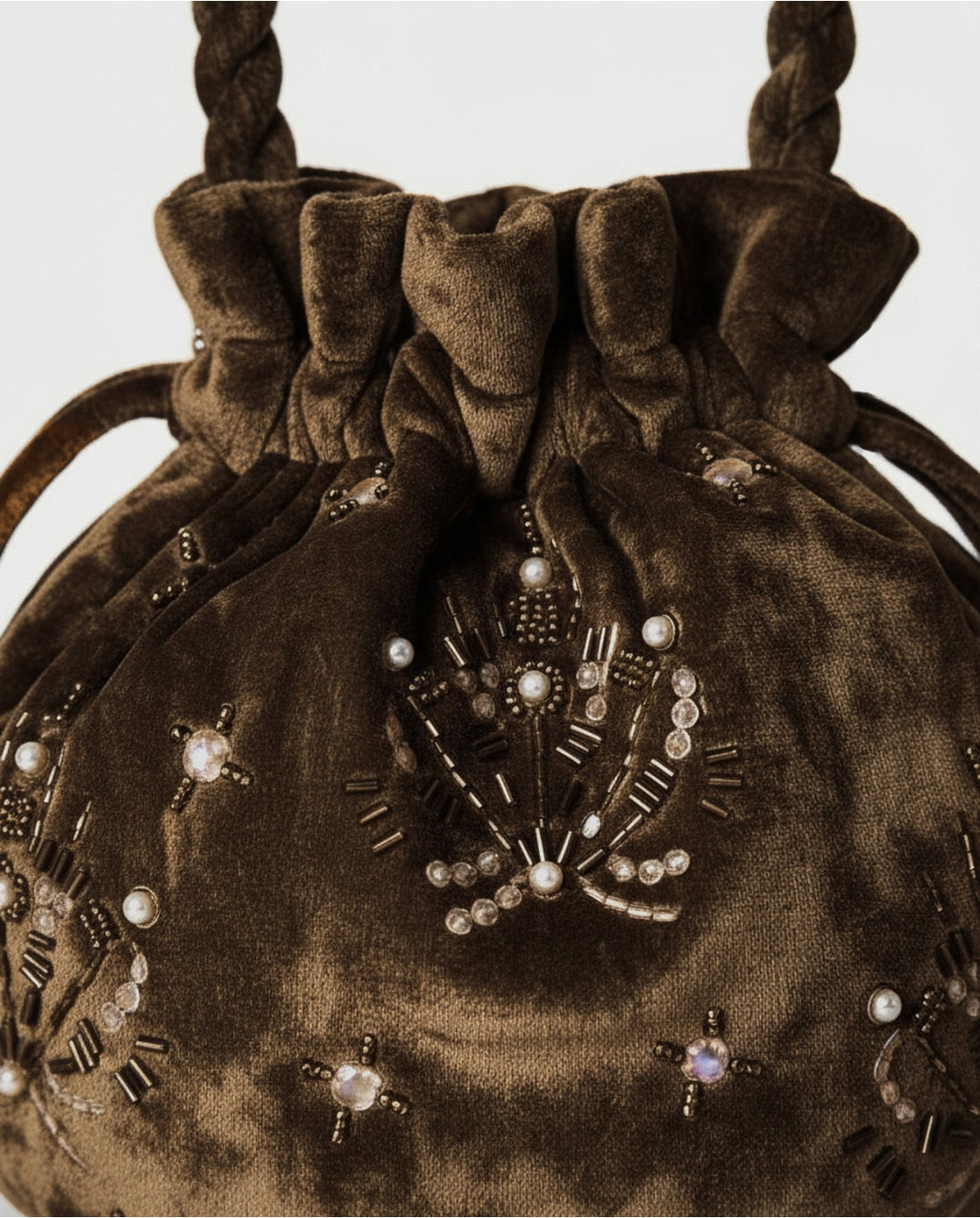 Borsa secchiello ricamata - Surkana
