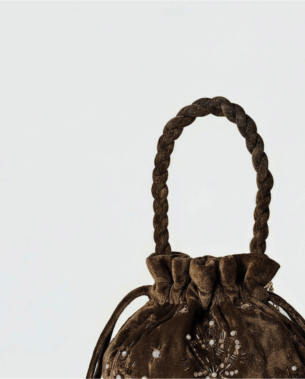 Borsa secchiello ricamata - Surkana