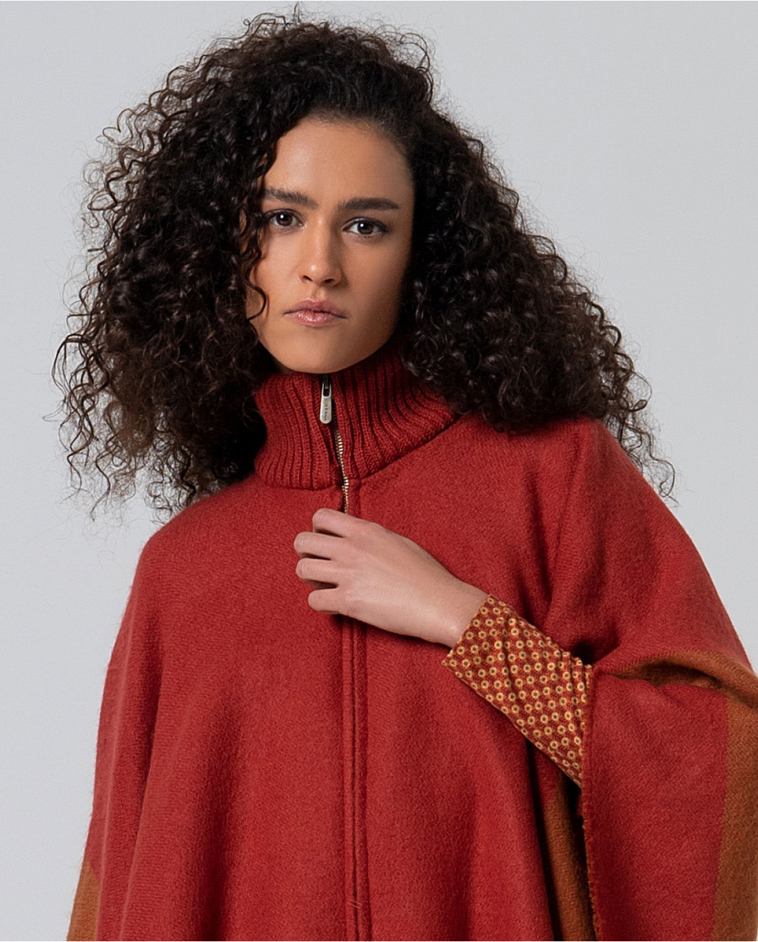 Poncho con frange - Surkana