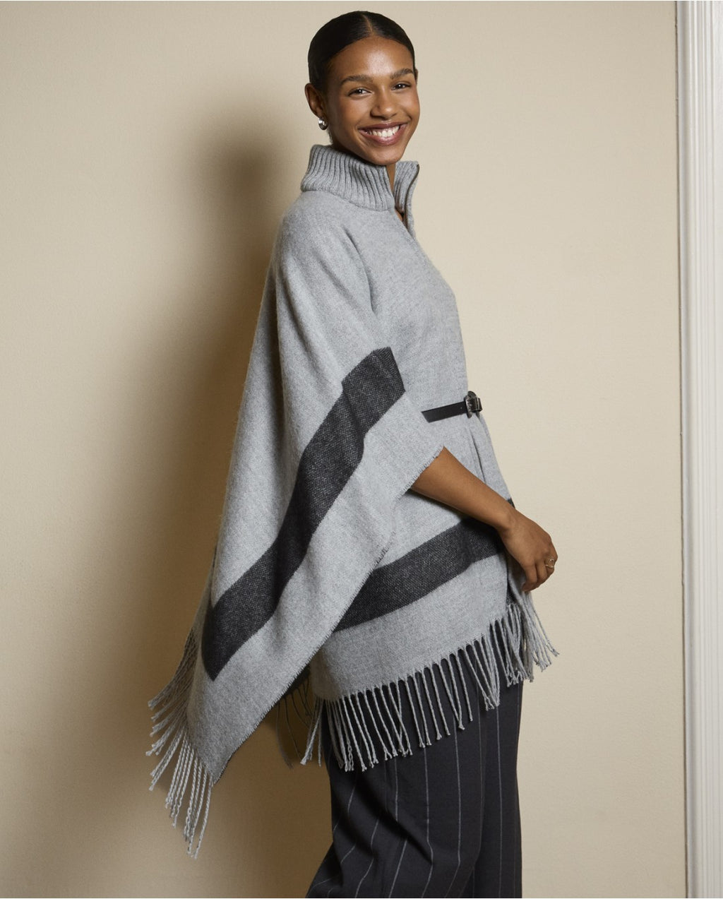 Poncho con frange - Surkana