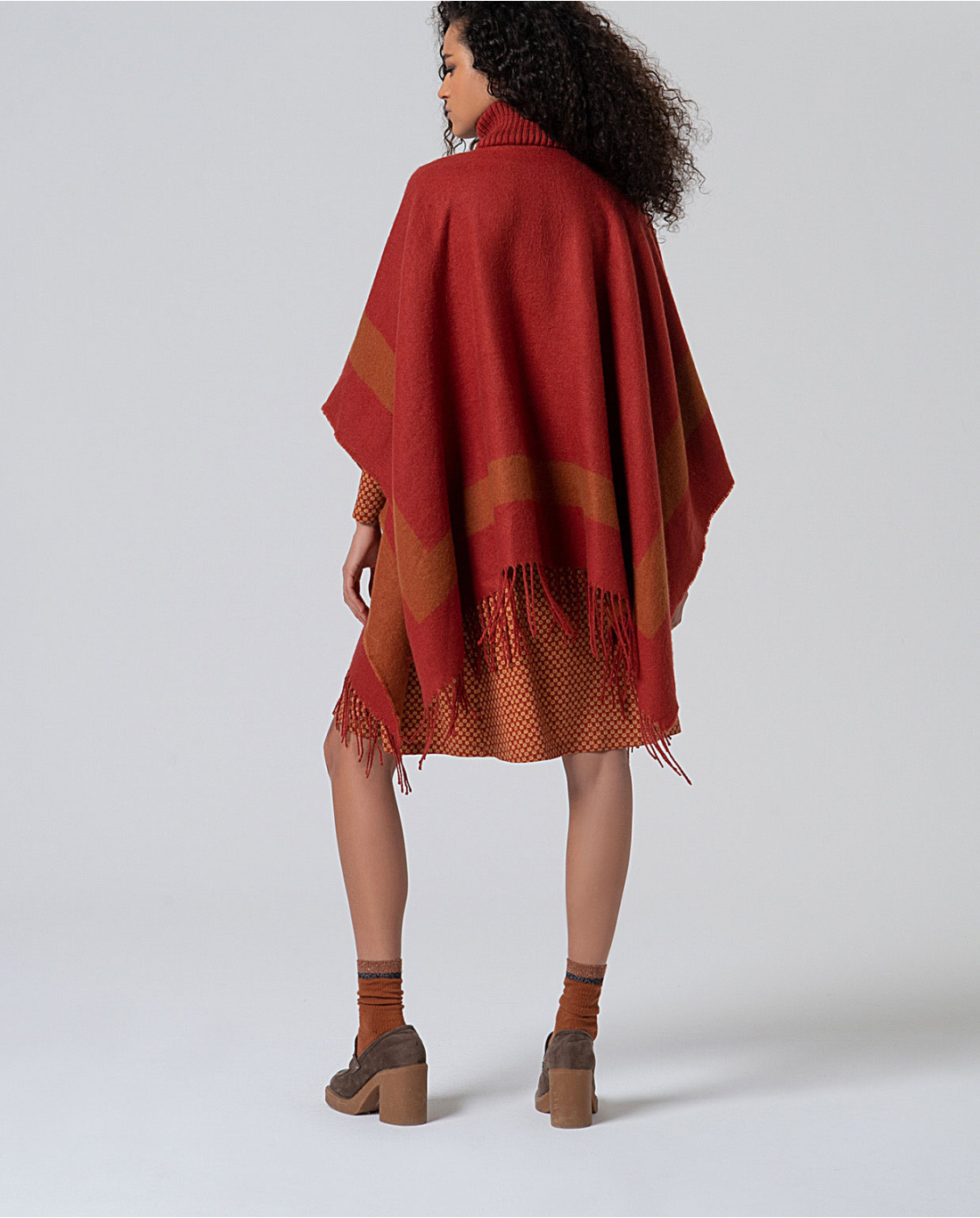 Poncho con frange - Surkana