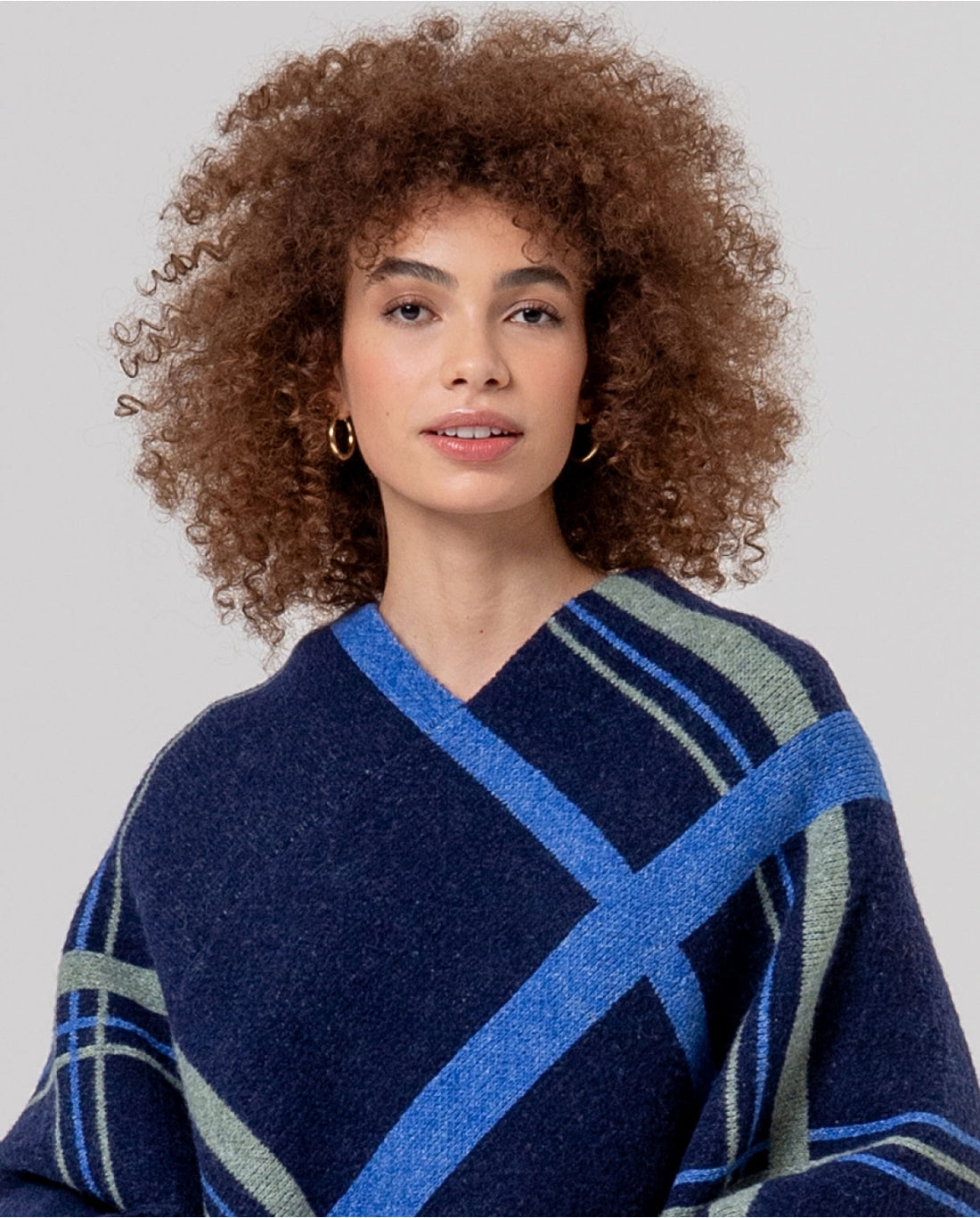 Poncho jacquard con frange - Surkana