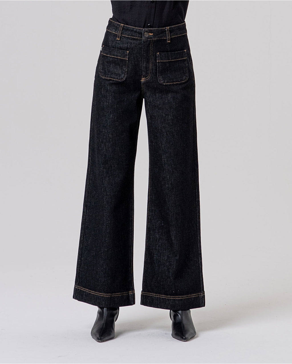Jeans ampi con tasche - Surkana