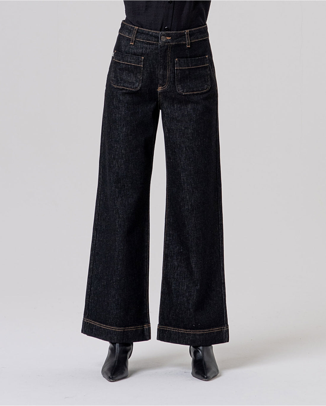 Jeans ampi con tasche - Surkana