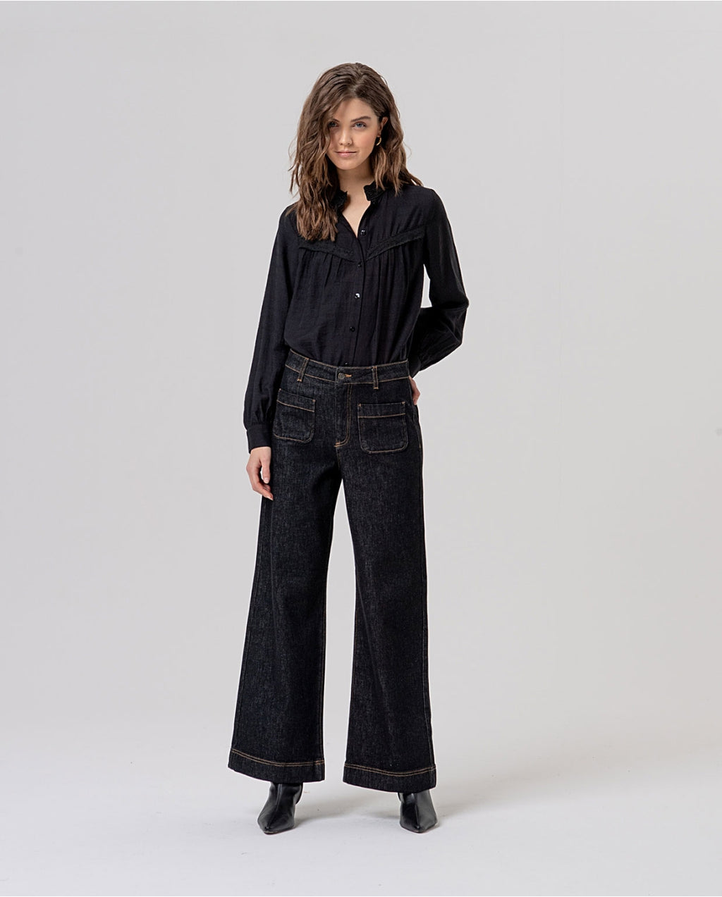 Jeans ampi con tasche - Surkana