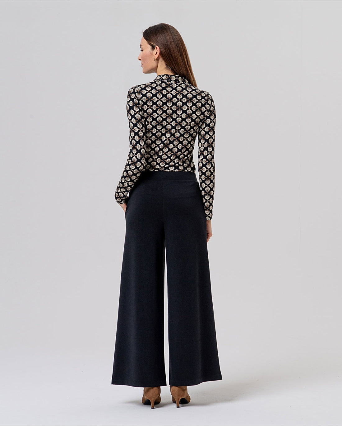 Pantalone ampio in maglia - Surkana