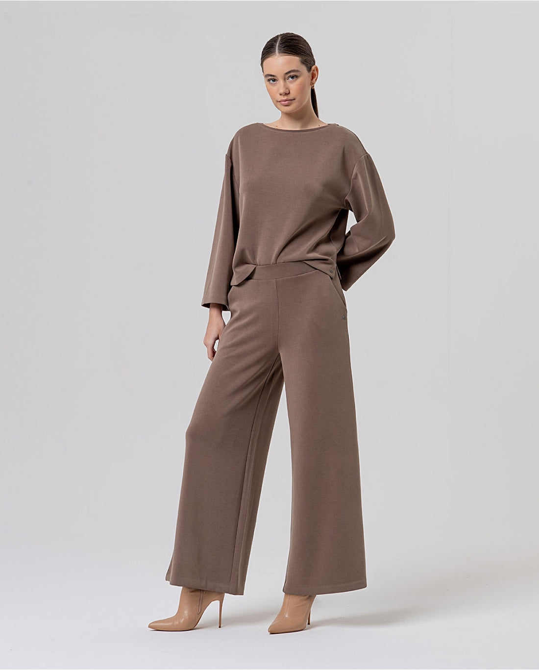 Pantalone ampio in maglia - Surkana