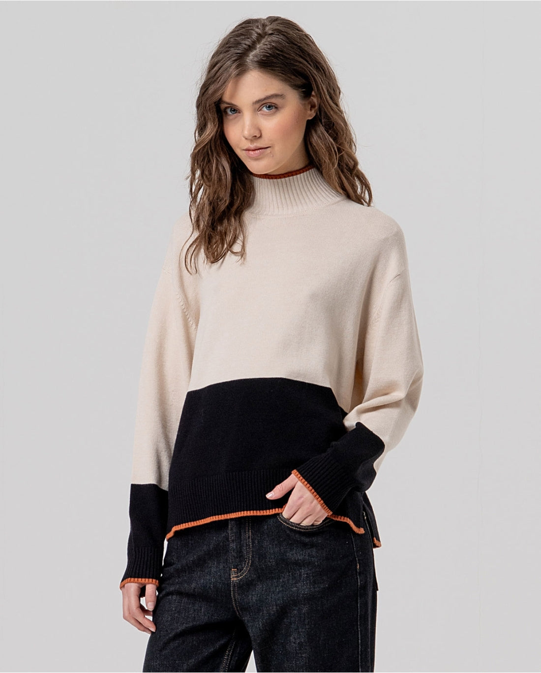 Maglione lupetto bicolore - Surkana