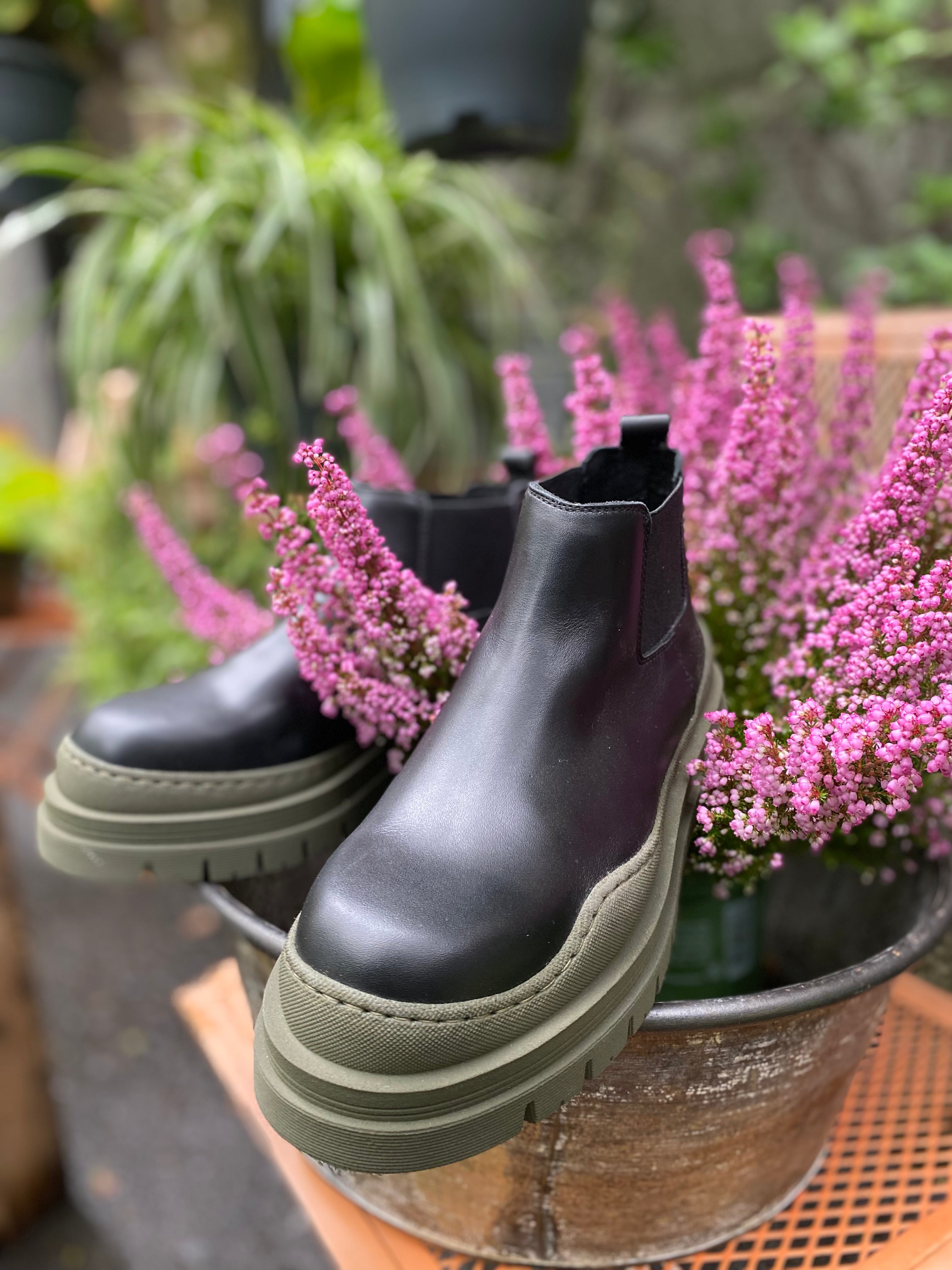 Stivaletto in pelle - Ottod'ame